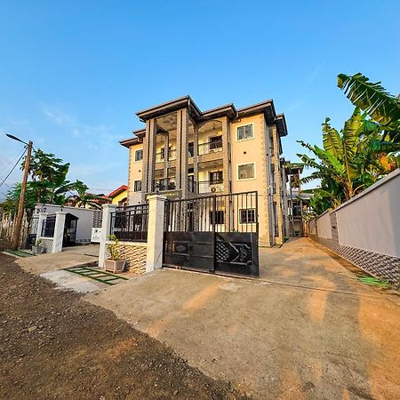Novel Apartments ลิมเบ ภายนอก รูปภาพ