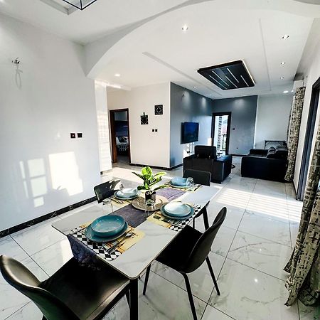Novel Apartments ลิมเบ ภายนอก รูปภาพ