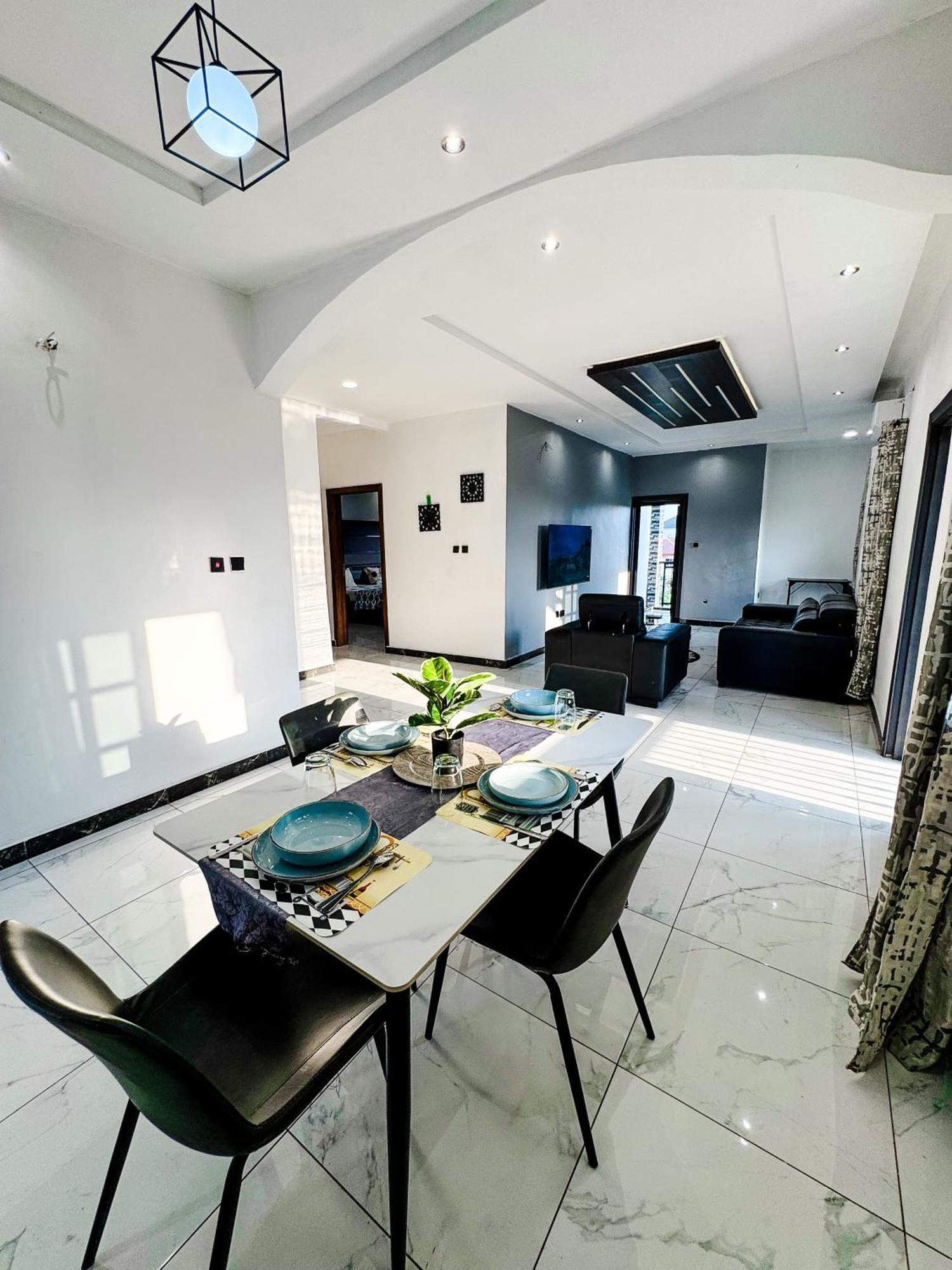 Novel Apartments ลิมเบ ภายนอก รูปภาพ