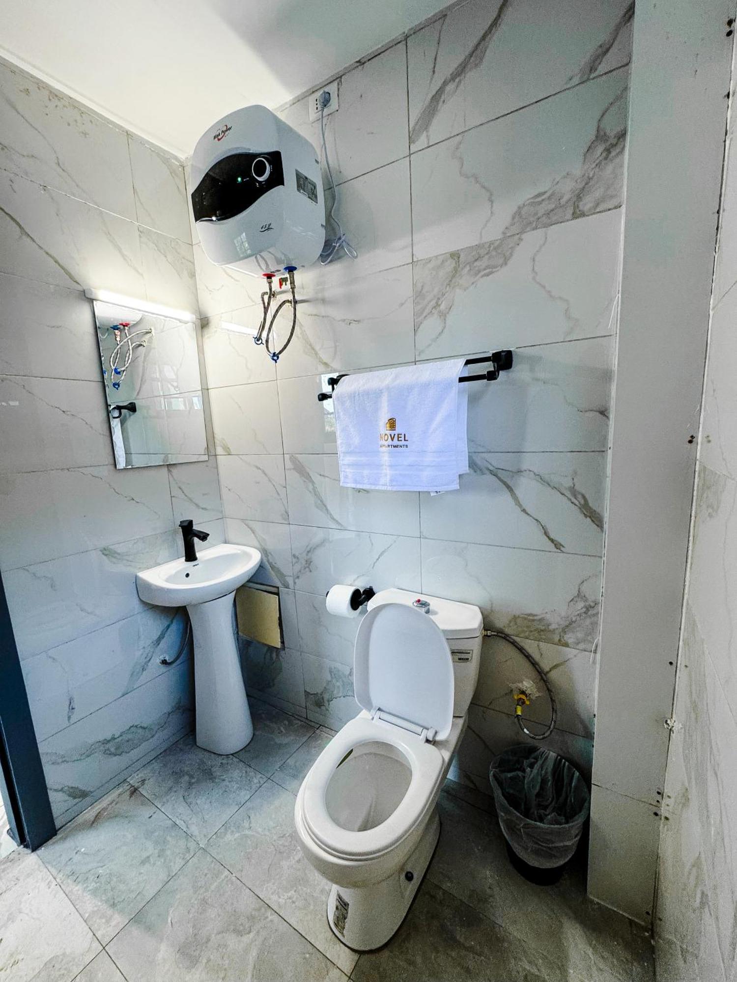 Novel Apartments ลิมเบ ภายนอก รูปภาพ